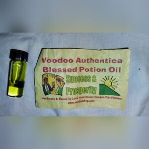Voodoo Authentica Success and Prosperity Blessed Oil Voodoo Hoodoo Santeria